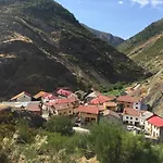 Country house El Invernal De Picos