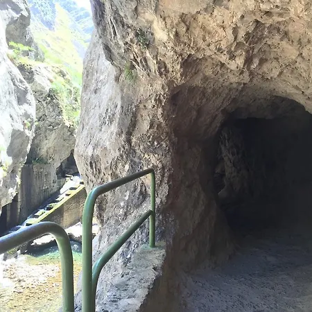 Landhuis El Invernal De Picos *