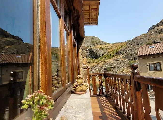 カントリーハウス El Invernal De Picos Portilla de la Reina