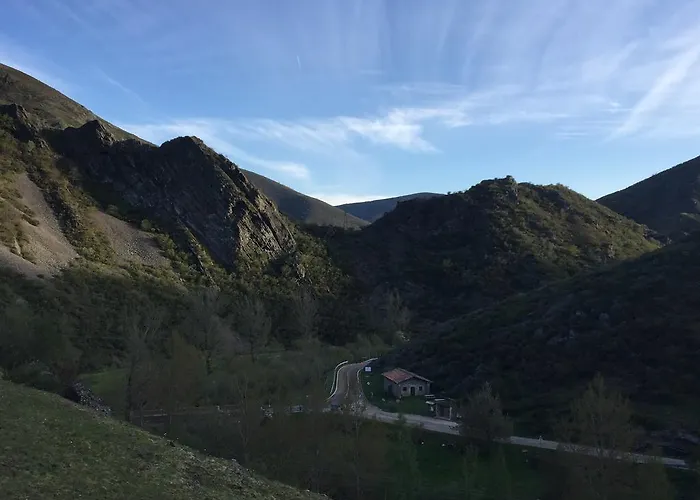 カントリーハウス El Invernal De Picos Portilla de la Reina